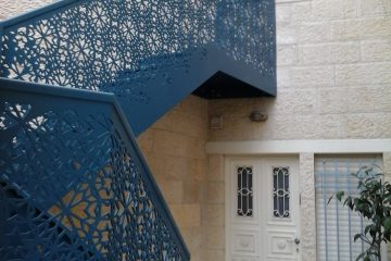 מדרגות חיצוניות משרבייה